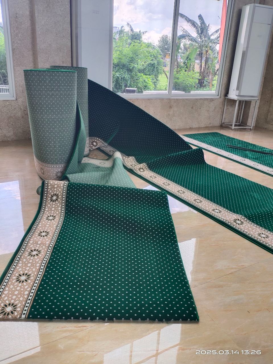 Doa dan Adab Membersihkan Karpet Masjid Menurut Islam | Panduan Lengkap