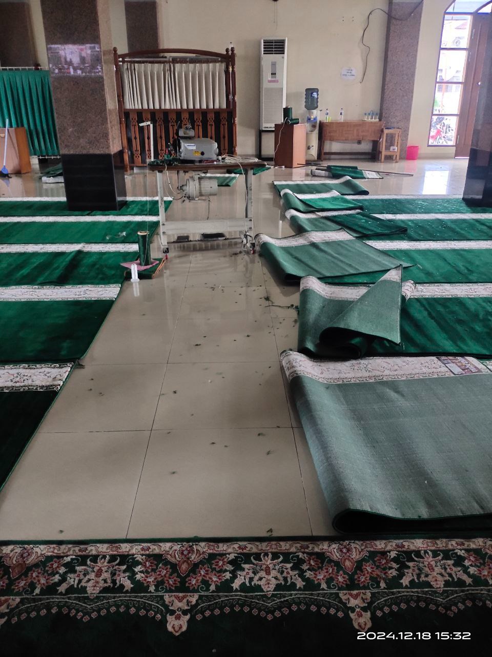 Harga Karpet Masjid Impor Turki 2025 | Kualitas Premium & Tahan Lama