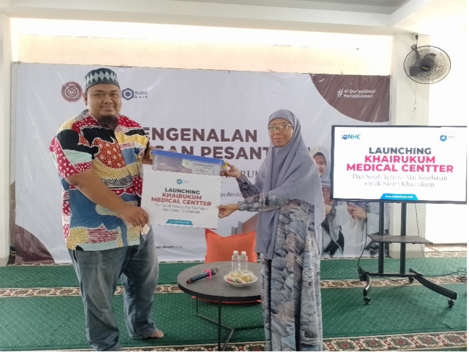 ZAKAT BAIK RESMIKAN KHAIRUKUM MEDICAL CENTER (KMC) DAN GELAR PENYULUHAN KESEHATAN BERSAMA KOMUNITAS PARAMEDIS NUSANTARA PEDULI KESEHATAN