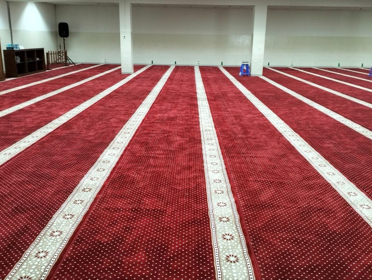 Harga Karpet Masjid Super Lembut 2025 - Panduan Lengkap Comfort Maksimal