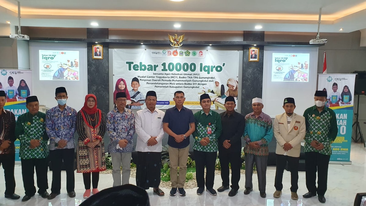 TINGKATKAN PENDIDIKAN MASYARAKAT AKU SINERGI DENGAN KEMENAG GUNUNG KIDUL TEBAR 10000 BUKU IQRO