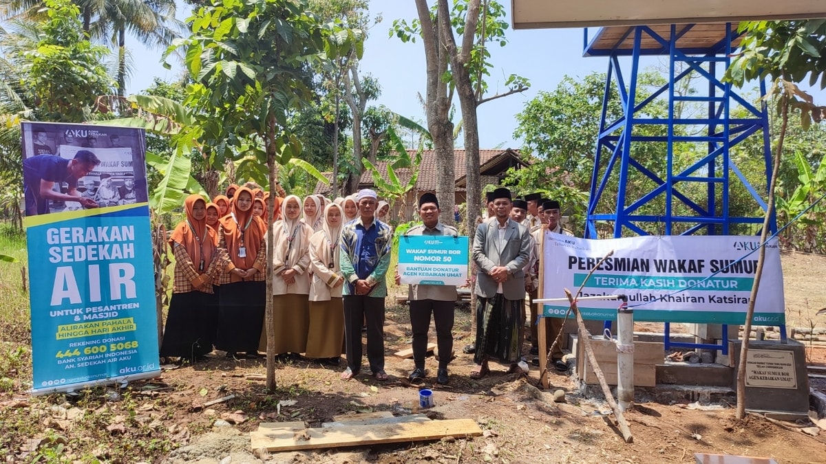 peresmian sumur air bersih Ponpes Salsabila Zainia