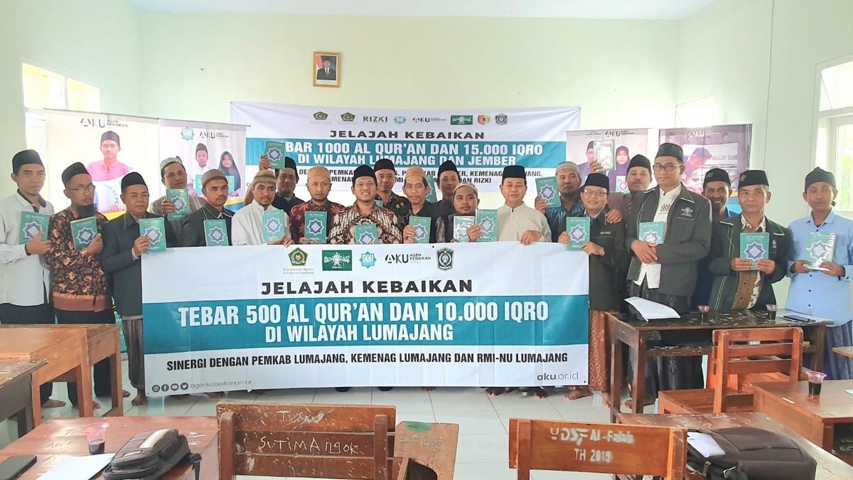 MENUTUP TAHUN 2022, AKU KEMBALI TEBAR 15.000 IQRO DAN 1.000 AL QURAN DI JAWA TIMUR