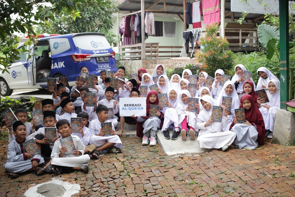 Kunjungi Kobong di Leuwiliang, Zakat Baik Salurkan Kebutuhan Santri di 3 Pondok