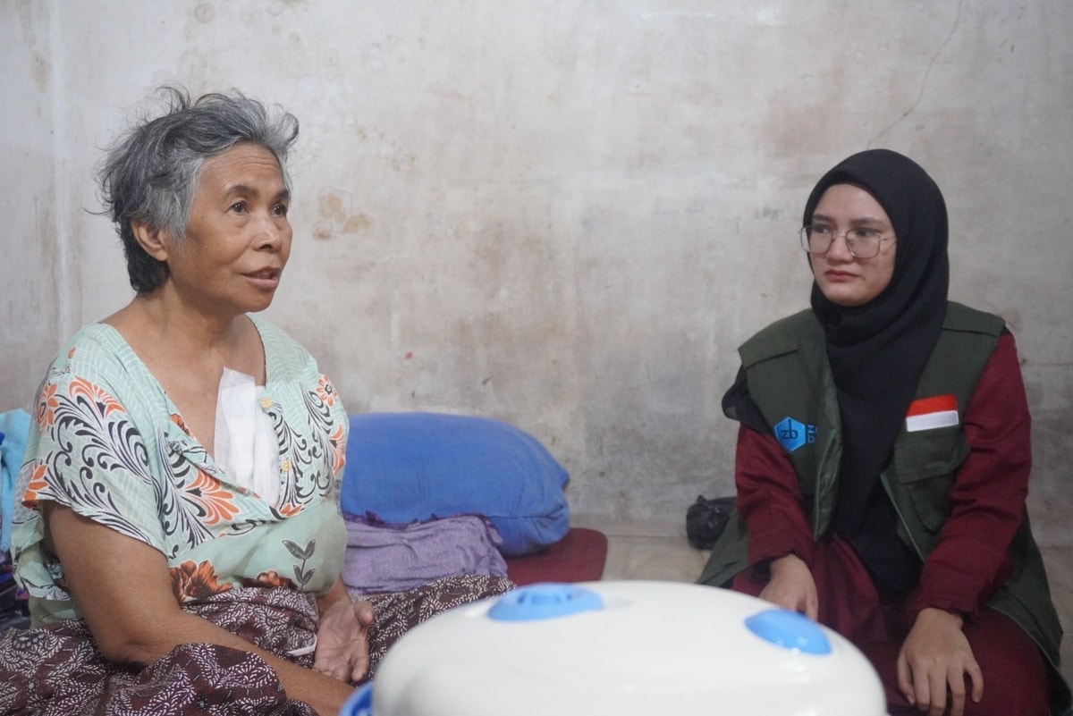 Bu Ratna, Pejuang Kanker Stadium 4 yang Hidup Sebatang Kara di Kontrakan Sederhana