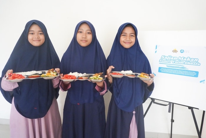 SUPORT MAKAN Berbuka dan Sahur Santri Penghafal Al-Qur’an