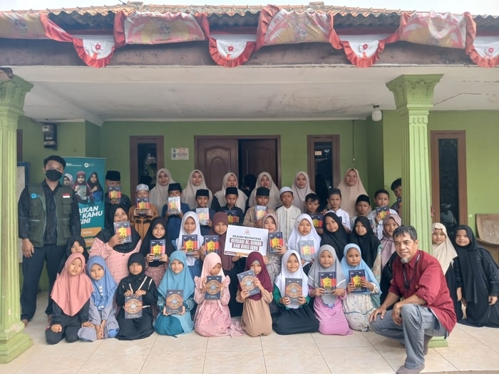 Maraton Tebar Cahaya Al-Qur’an, Zakat Baik Salurkan Ratusan Iqro’ dan Al-Qur’an ke berbagai lembaga Al Quran dan Lembaga pendidikan