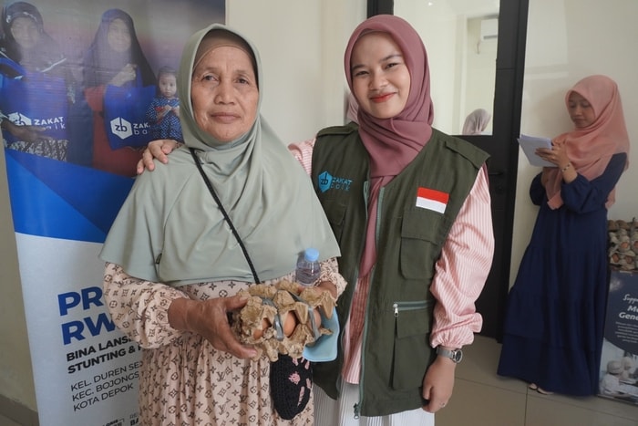 IBU MARSIAH RASAKAN MANFAAT PROGRAM KHAIRUKUM MEDICAL CENTRE, KOLESTEROL TURUN SETELAH 3 KALI PEMERIKSAAN