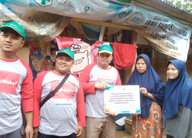SEBI Social Fund Terjun Ke Lokasi Banjir Bandang dan Tanah Longsor Di Lebak, Banten