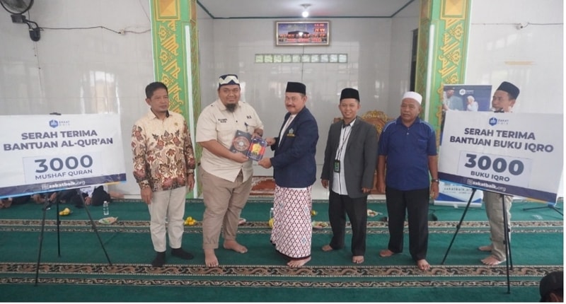 SAMBUT MUHARRAM 1447 H, 3.000 AL-QUR’AN DAN 3.000 IQRO DISALURKAN UNTUK TPA/TPQ SE-KECAMATAN RUMPIN, BOGOR