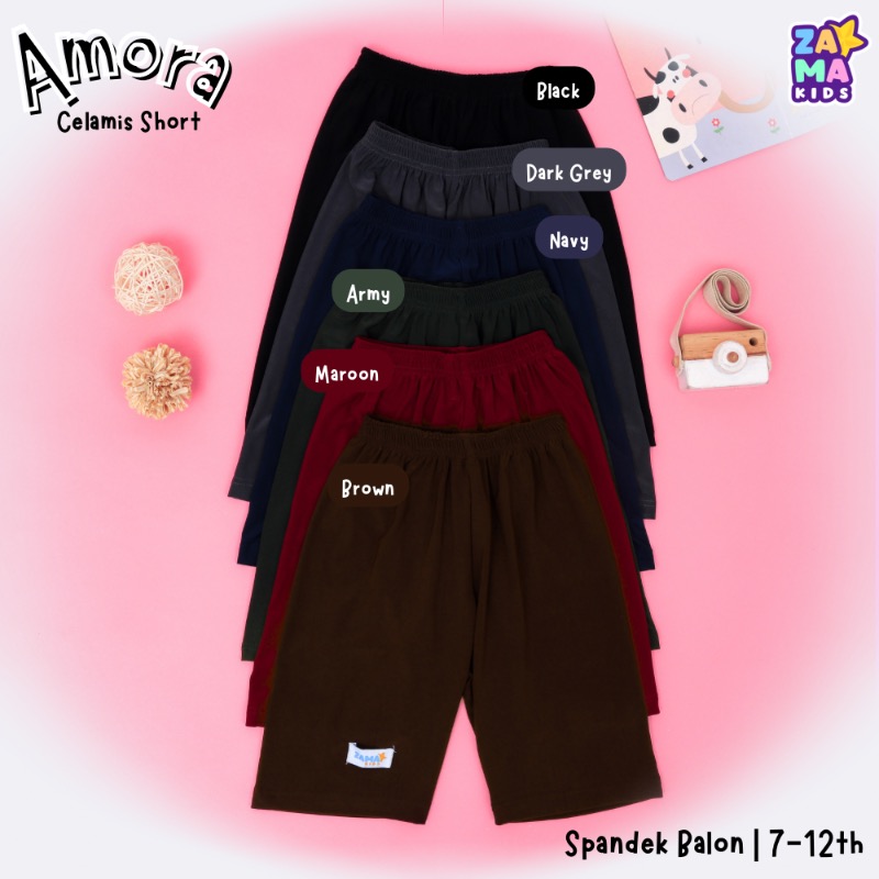 Amora Short